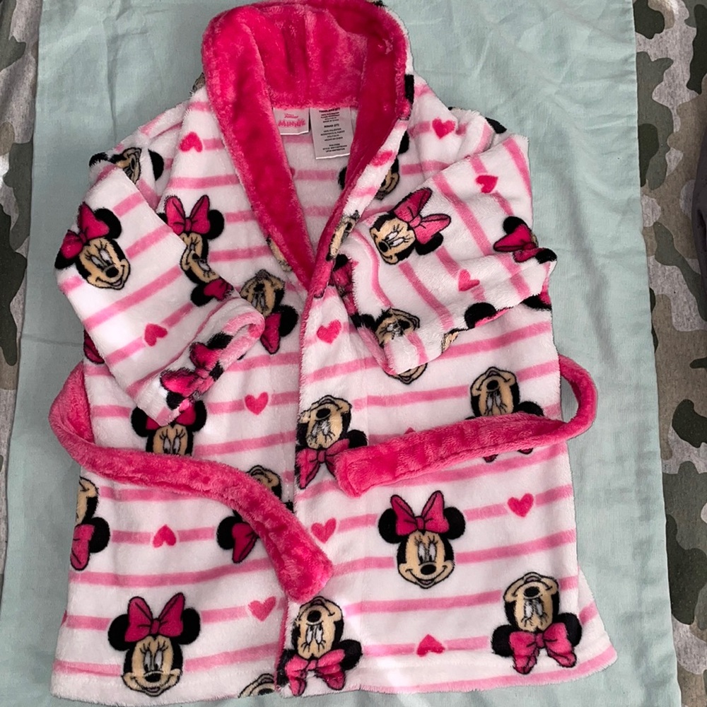 Disney Minnie Mouse Rob